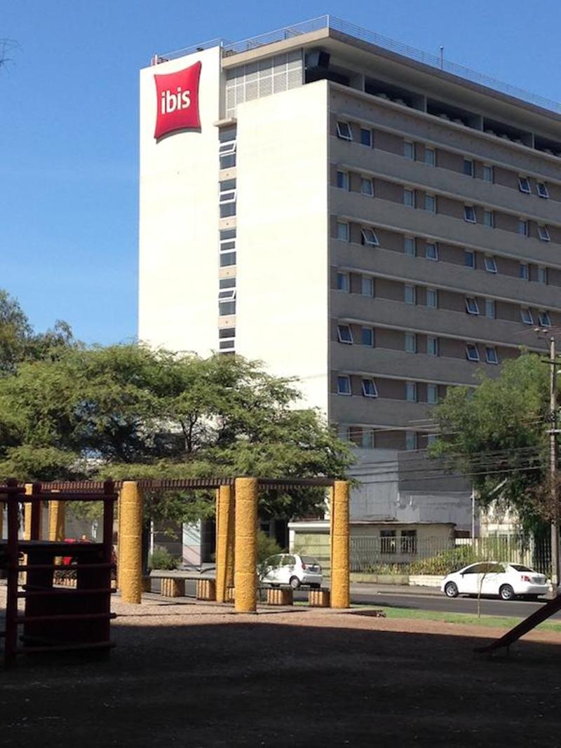 ホテル Ibis アントファガスタ エクステリア 写真